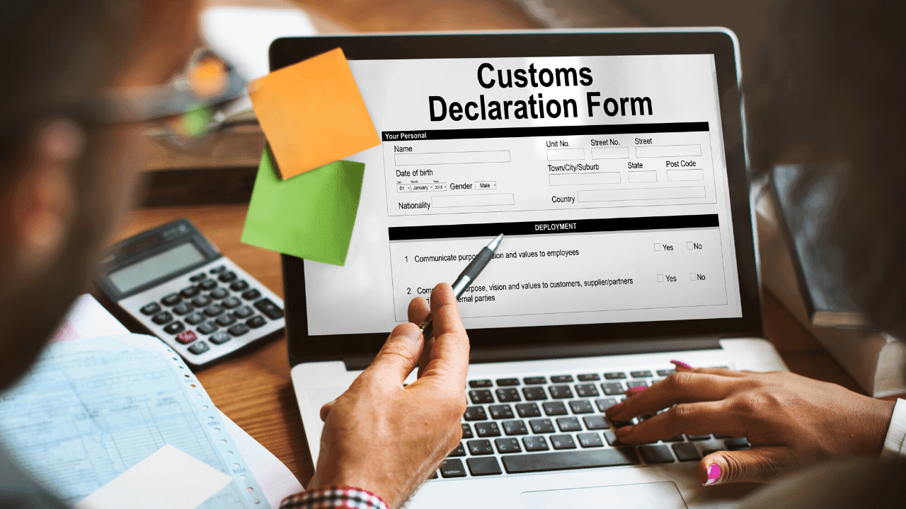fill in a customs declaration